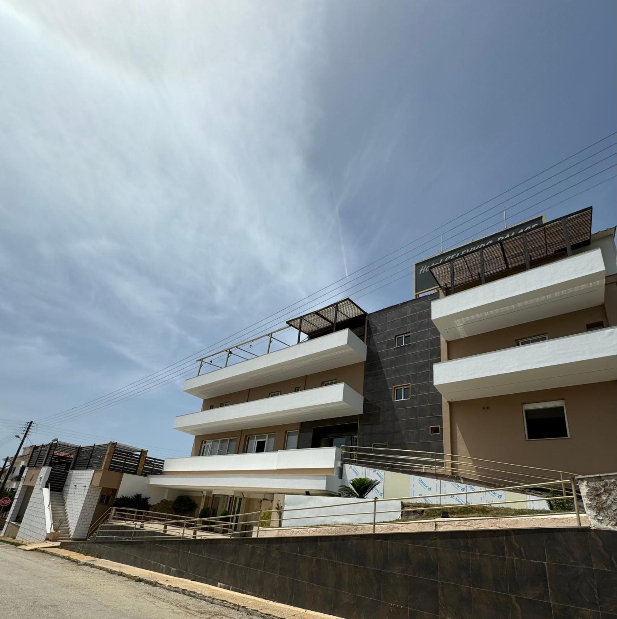 Selefkos Palace Игуменица Экстерьер фото